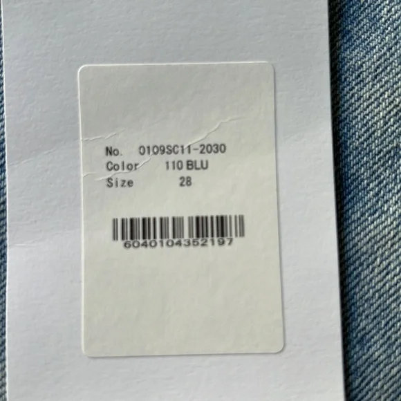 NWT: Moussy Jeans, Japan made, vintage wash, 100% cotton